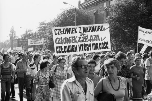 Marsz solidarności z cyklu Na peryferiach PRL, Kraków 1981